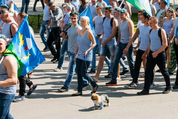 День десантника в Барнауле. 2 августа 2017 года.