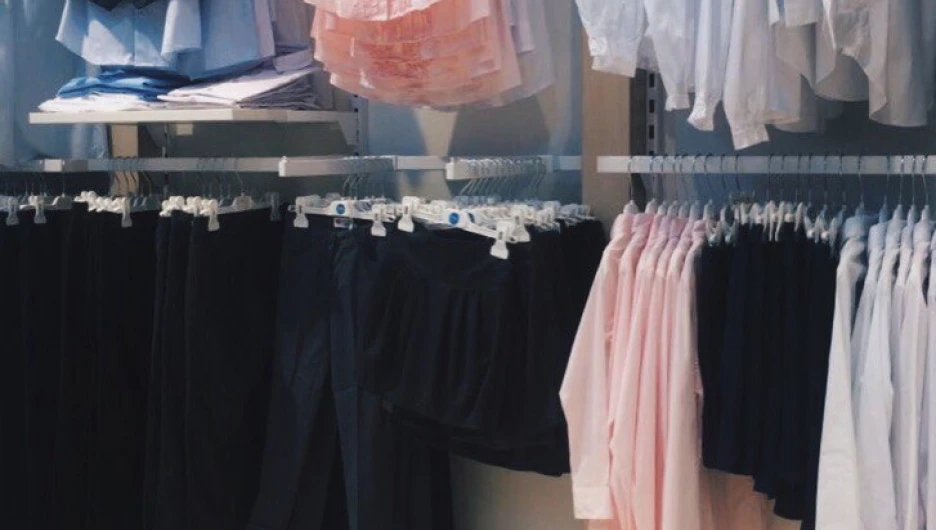 Школьная форма в Button Blue.