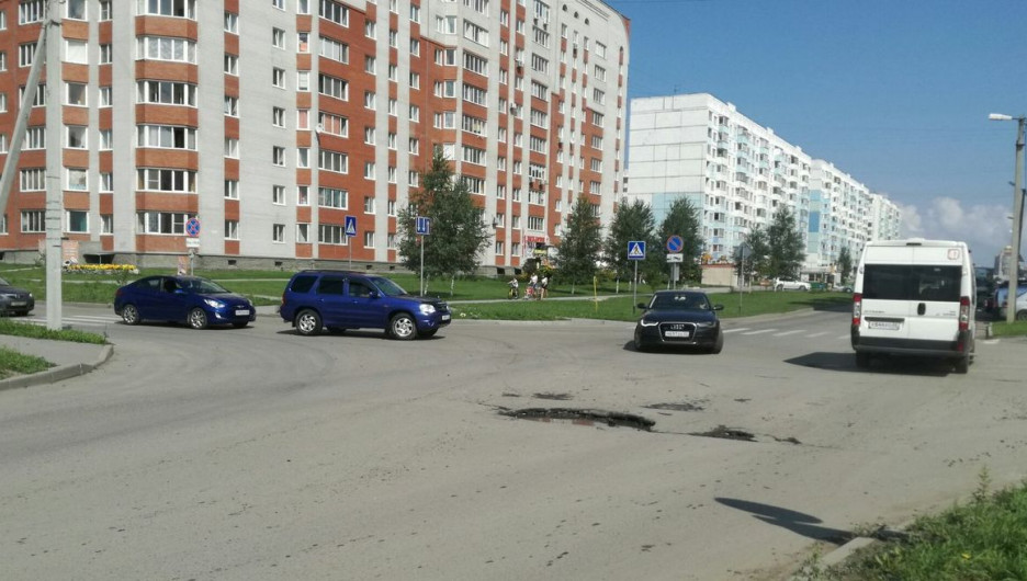 Инспекция ОНФ "Оценим качество дорог" в Барнауле