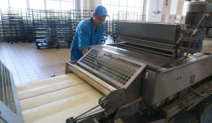 На производстве компании "Алтайхлеб".