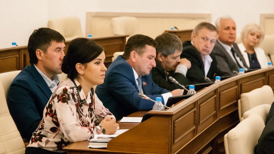 Сессия депутатов АКЗС, 31 августа 2017.