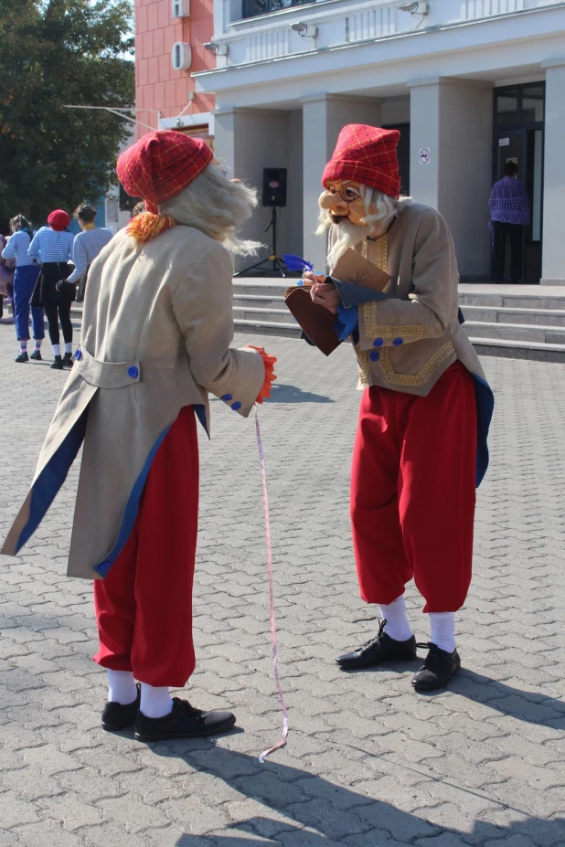 Открытие сезона в театре кукол "Сказка".