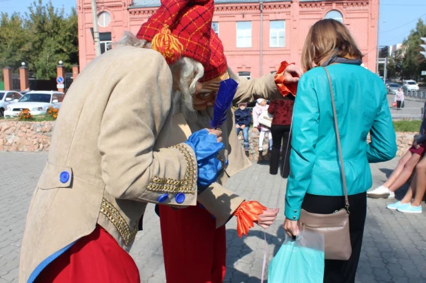 Открытие сезона в театре кукол "Сказка".