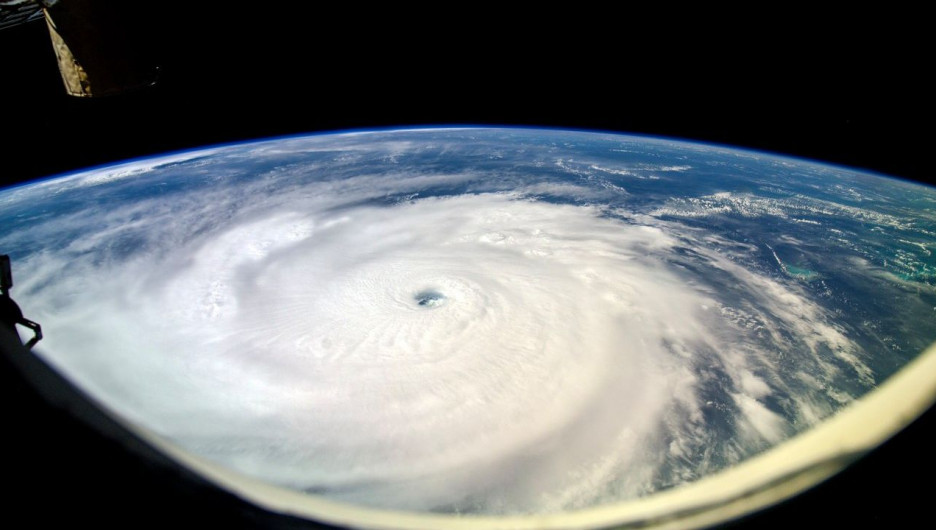 Ураган "Ирма", вид из космоса.