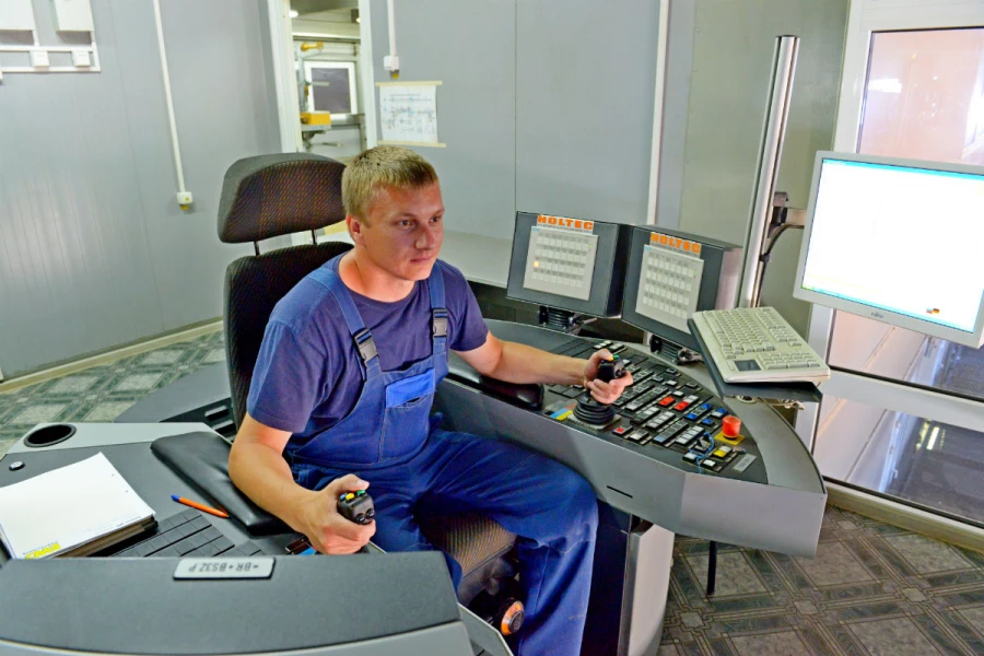 Современное производство и комфортные рабочие места в городах и селах.