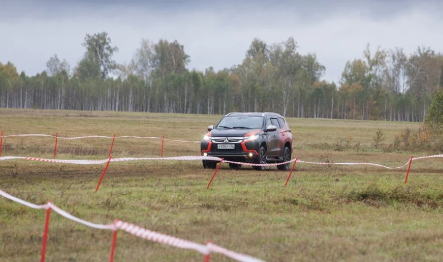 Хироши Масуока на Mitsubishi Pajero Sport в Алтайском крае