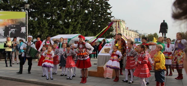 Выставка "город мастеров".