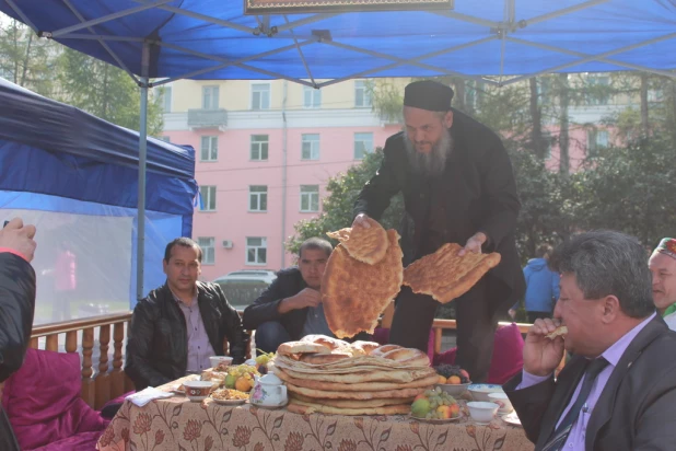 Фестиваль национальных культур в Барнауле.