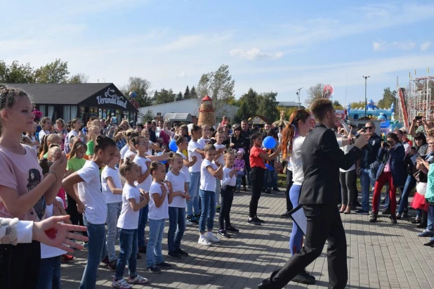 Фестиваль танцев в Барнауле.