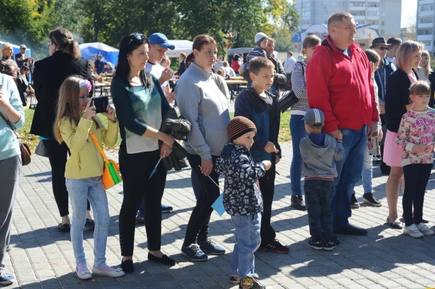 В Парке спорта впервые прошел Фестиваль барбекю. 17 сентября 2017 года 