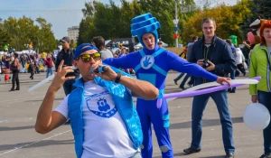 В честь Дня города и юбилея Алтайского края издательский дом "Алтапресс" организовал большой праздник.