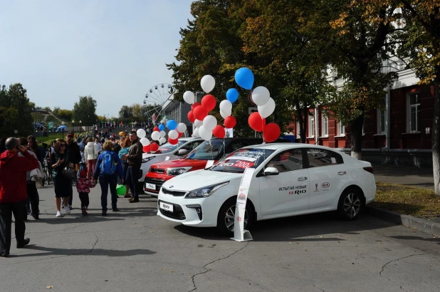 В честь Дня города и юбилея Алтайского края издательский дом "Алтапресс" организовал большой праздник.