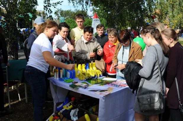 Большая городская игротека прошла на площади Сахарова.