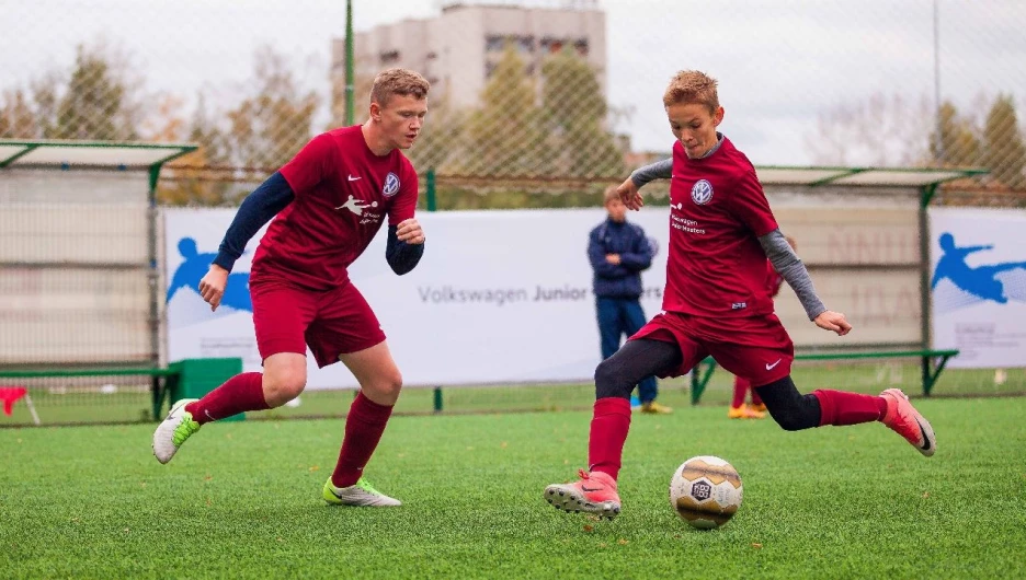 Футбольная команда "Алтай".