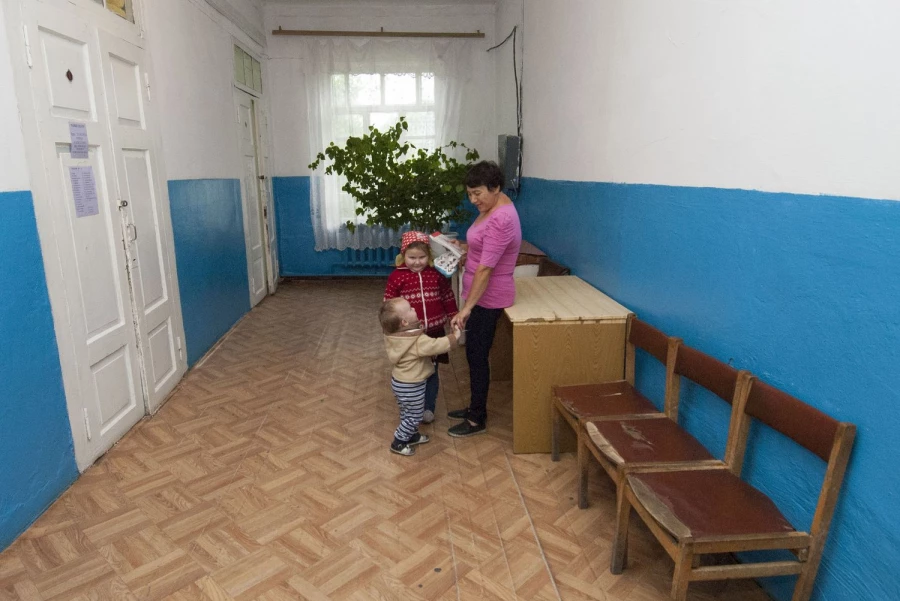 Больница в Алтайском.