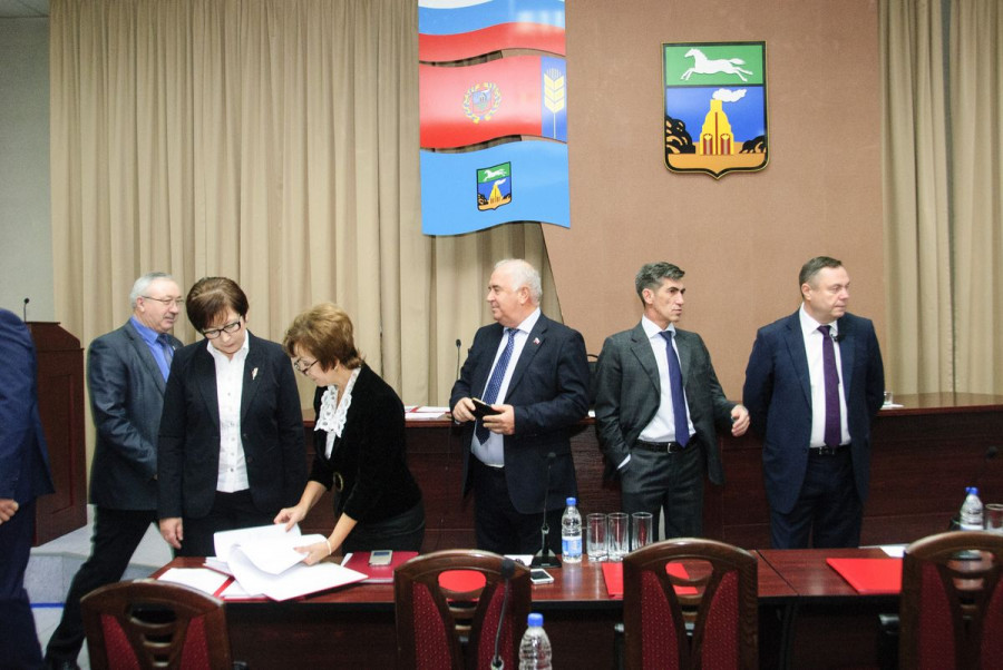 Первая сессия Барнаульской гордумы. 6. октября 2017. 