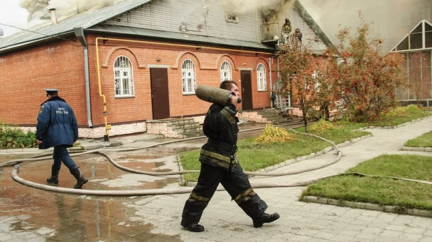 Пожар на территории Покровского собора.