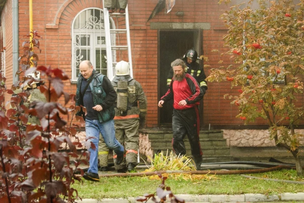 Пожар на территории Покровского собора.