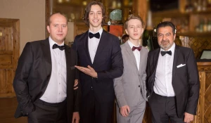 Актеры сериала "Ивановы-Ивановы".