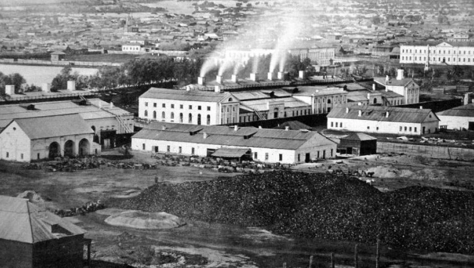 ХIХ век. Сереброплавильный завод, закрыт в 1893г., на его месте до 1941г. разместится лесопильный завод.