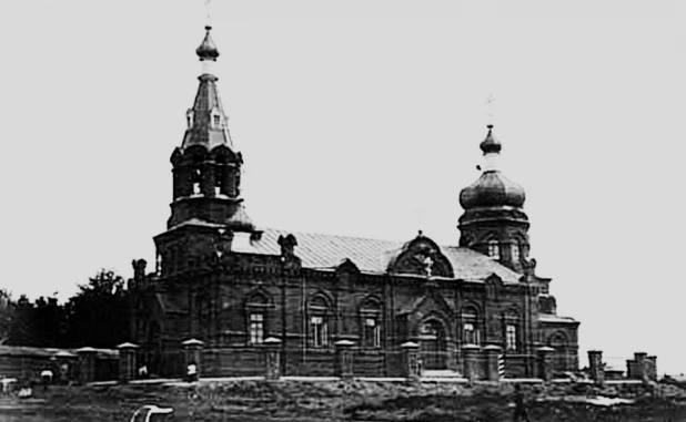 Свято-Никольская полковая церковь, с 1924г.  красноармейский клуб