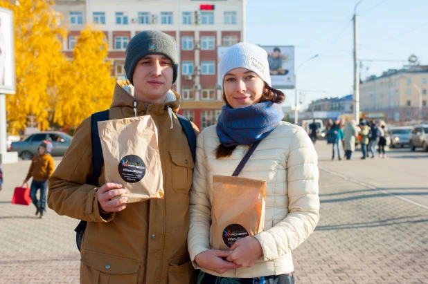 Флешмоб "Пионерский марш в кино".