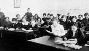 На уроке в школе №22, 1934 г.