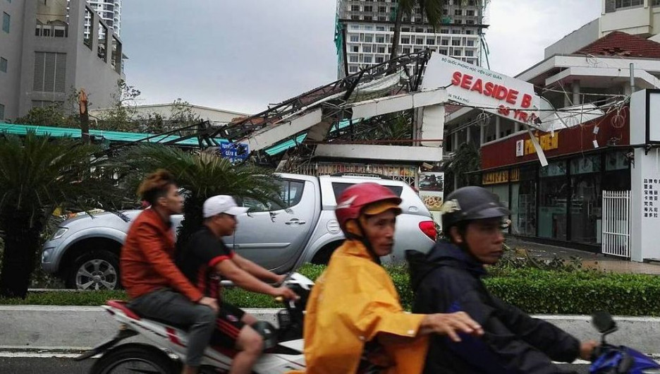 Семья из Барнаула оказалась в центре смертоносного тайфуна во Вьетнаме.