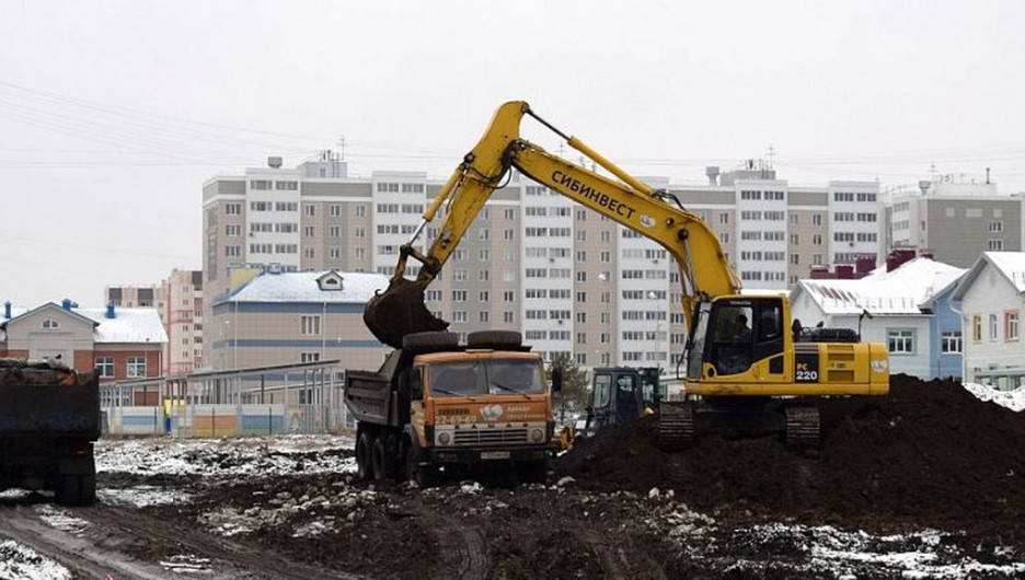 В Барнауле начали строить школу в районе новостроек.