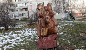 В Барнауле запрещается повреждать малые архитектурные формы. И использовать их не по назначению.