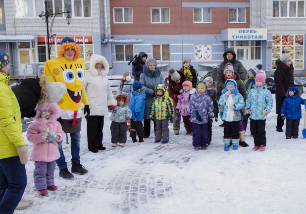 Праздник, посвященный Дню матери.