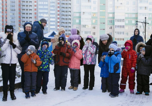 Праздник, посвященный Дню матери.