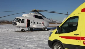 Вертолет Ми-8 с медицинским модулем. Андрей Каспришин ("Алтайская правда")