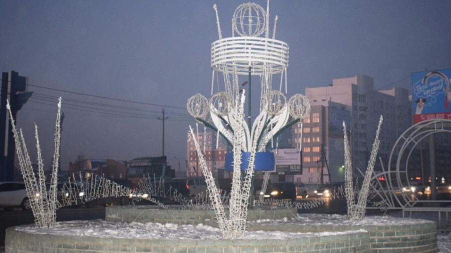 Новогодние световые фонтаны в Барнауле.