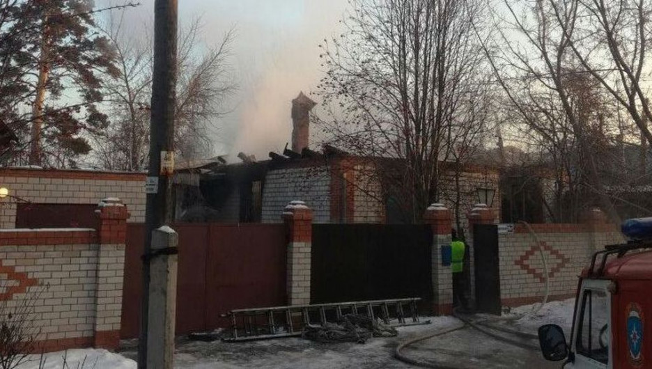 Пожар в Барнауле, Парковая.