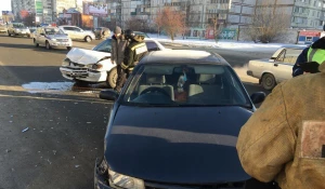 ДТП в Бийске у "Изумрудного". 9 декабря 2017 года.