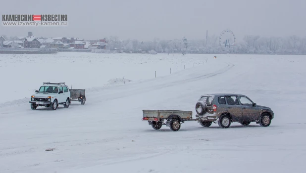 В Камне-на-Оби открыли автомобильную переправу