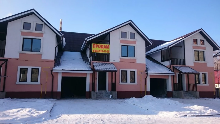 Кусочек Европы в Республике Алтай: в Майме появились необычные дома.