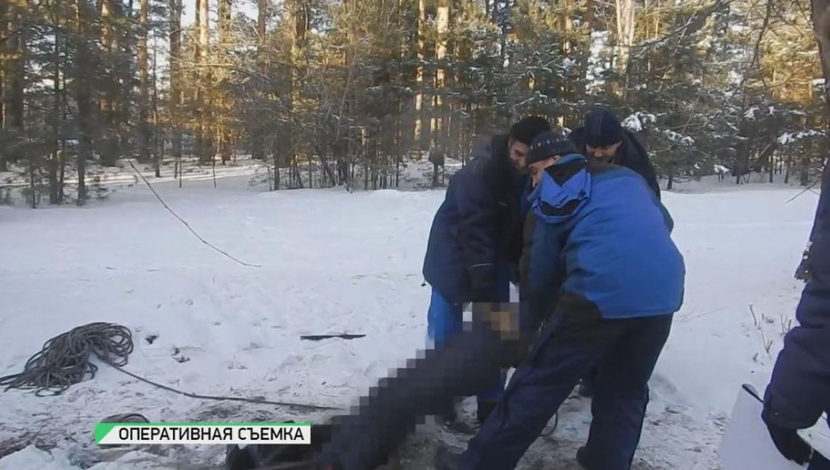 В Алтайском крае бомж застрял в тепловой камере и замерз насмерть.