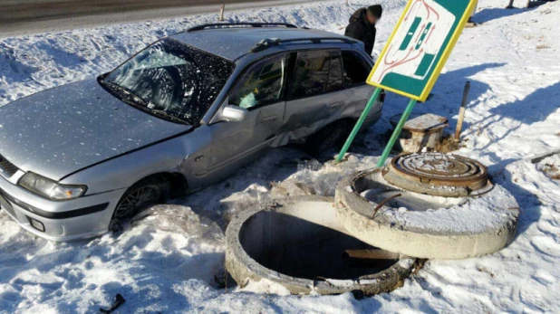 ДТП на заправке в Чемальском районе. 20 декабря 2017 года.