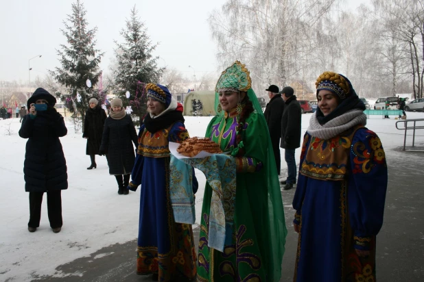 Открытие новой хоккейной площадки в Тальменке