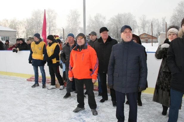 Открытие новой хоккейной площадки в Тальменке