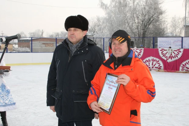 Открытие новой хоккейной площадки в Тальменке