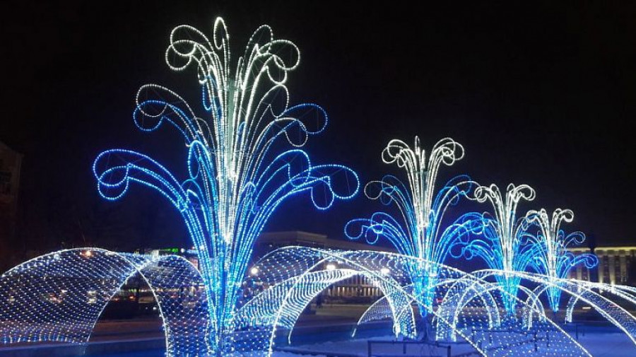 Новогодняя иллюминация в Барнауле.