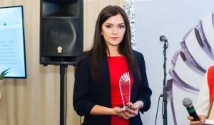 Елена Греб.