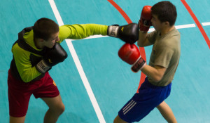 Тренировка по боксу в СДЮШОР "Алтайский ринг" 