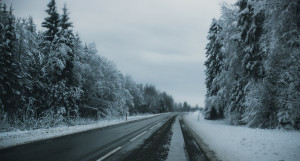 Дорога зимой.