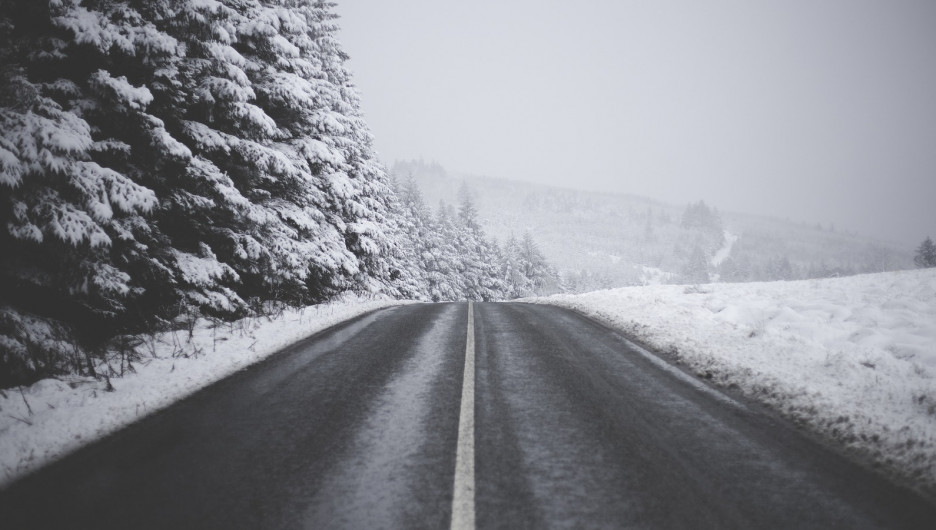 Дорога зимой.