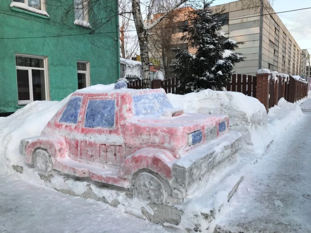 Скульптура "Пожарный автомобиль". ПСЧ-9.