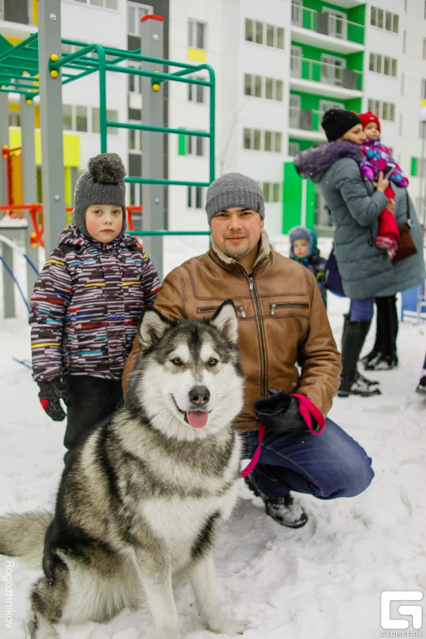 Большой новогодний праздник 